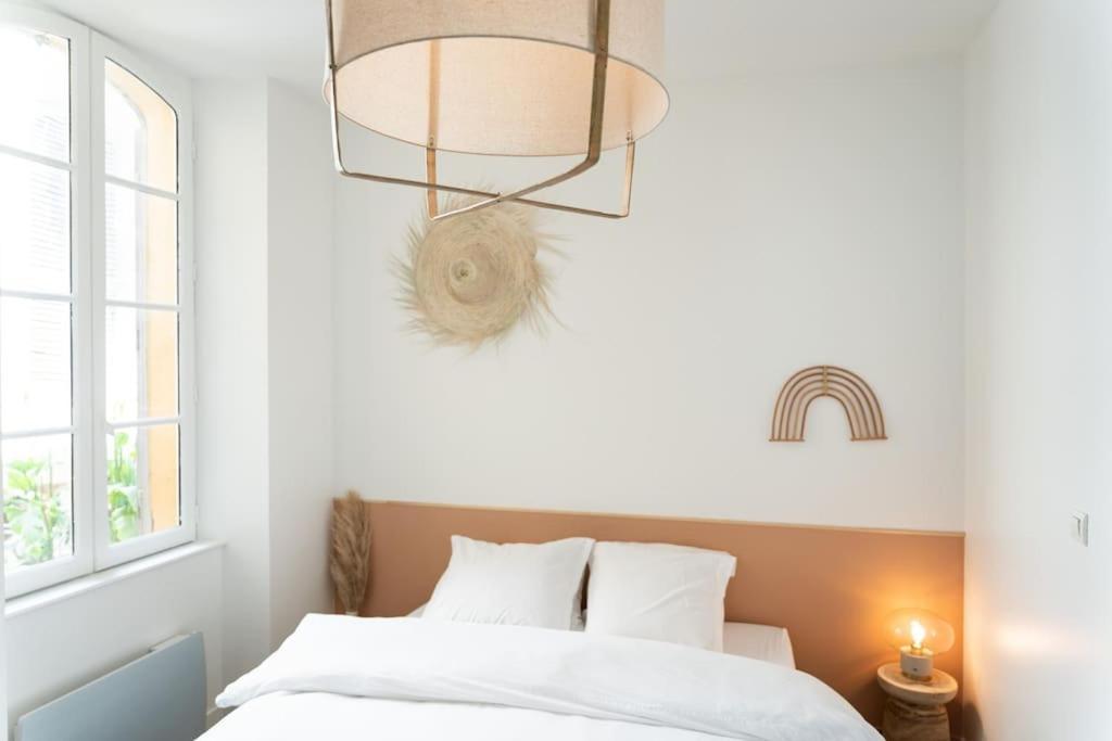 Superbe Appartement En Rdc Proche Marche Central La Rochelle  Exterior photo